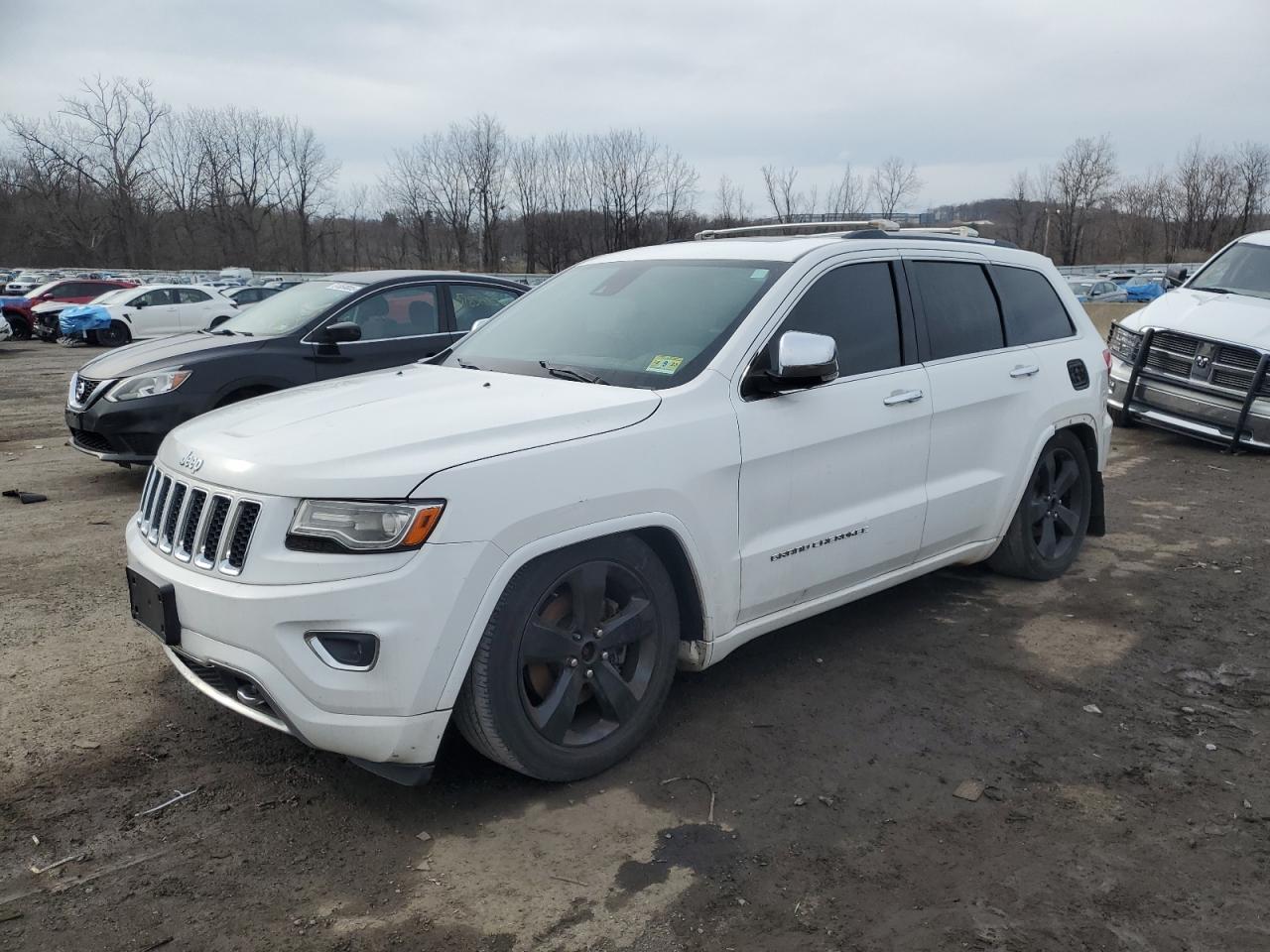 2014 Jeep Grand Cherokee Overland for Sale in Marlboro, NY - Rear End