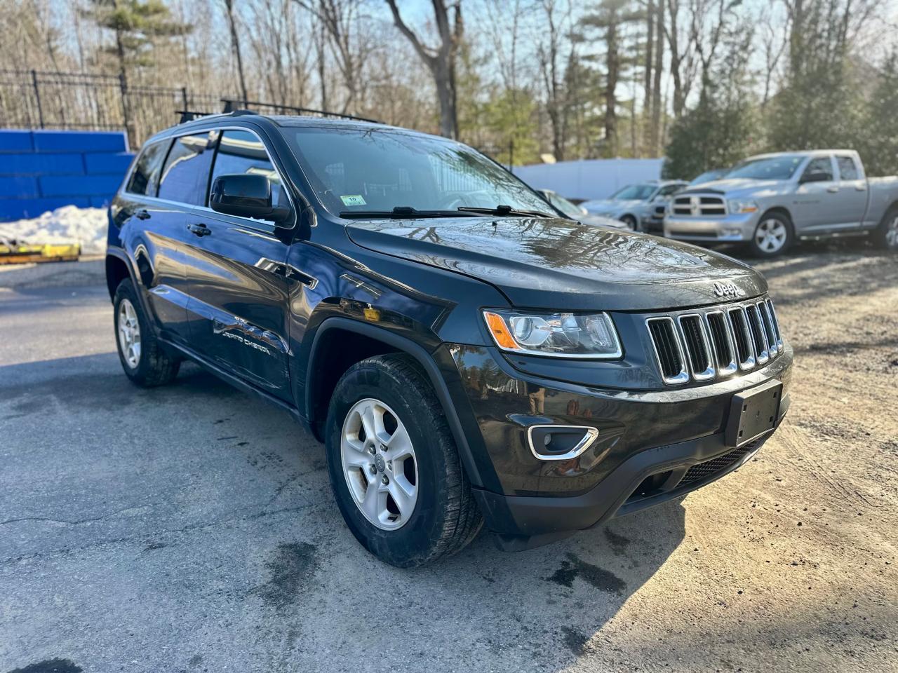 2015 Jeep Grand Cherokee Laredo for Sale in North Billerica, MA - Normal Wear