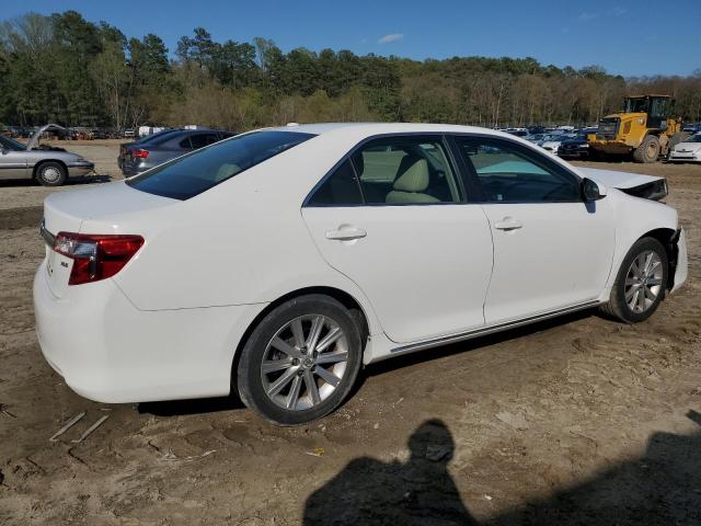  TOYOTA CAMRY 2012 Biały