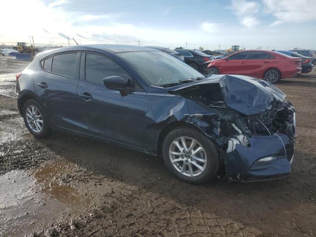  MAZDA 3 2018 Granatowy