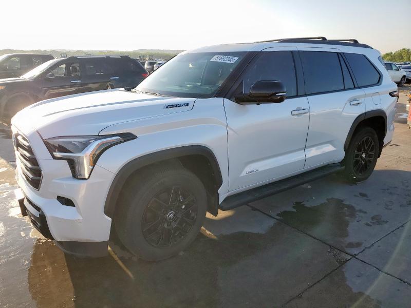 2025 Toyota Sequoia Sr5