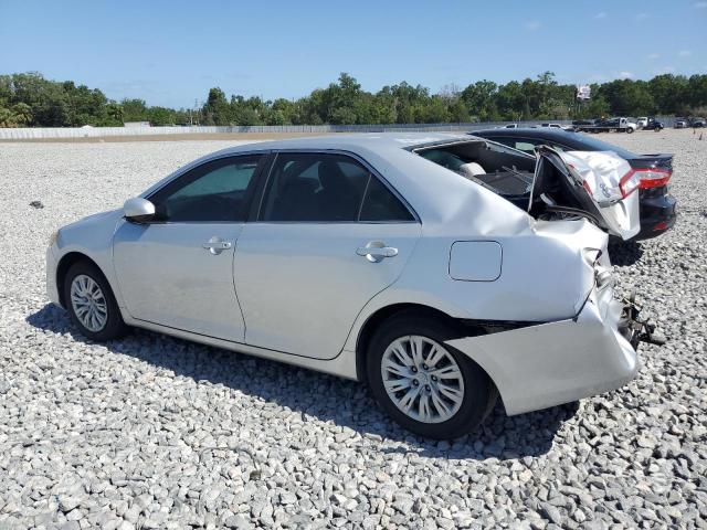 Седаны TOYOTA CAMRY 2014 Серебристый