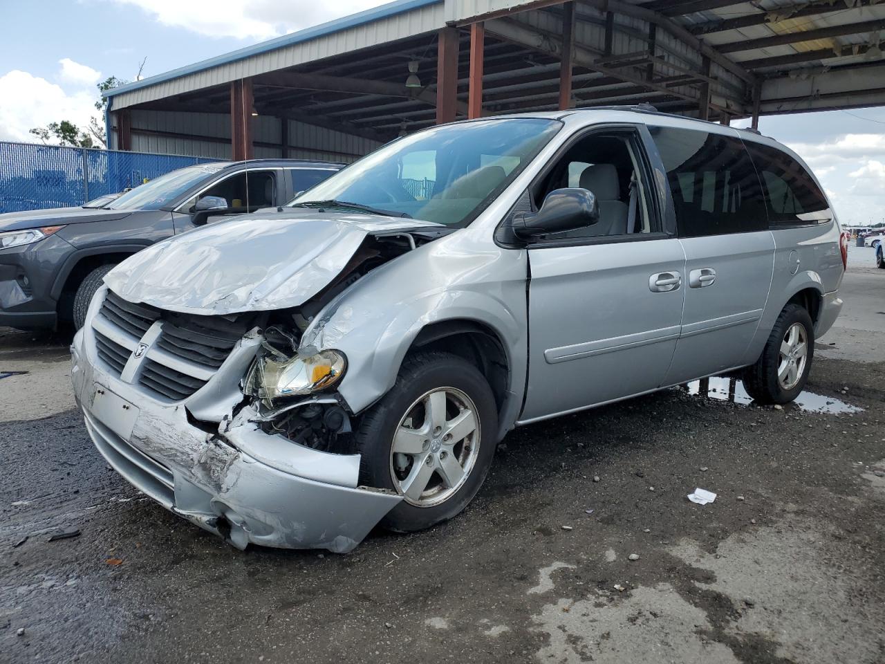 Riverview, FL에서 판매 중인 2006 Dodge Grand Caravan Sxt - Front End