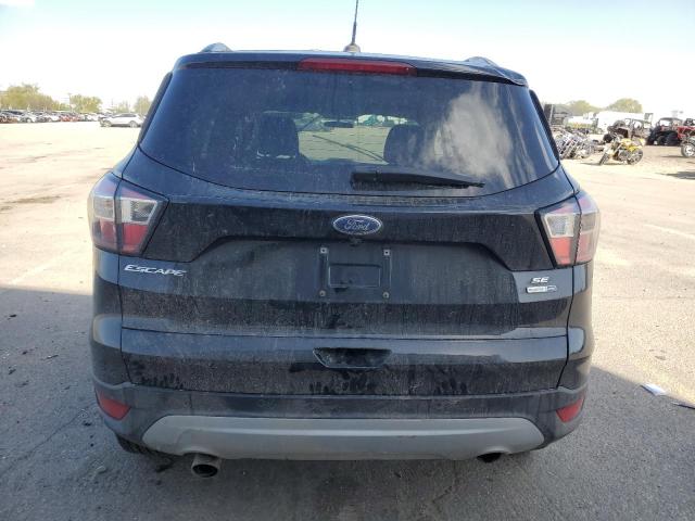 Parquets FORD ESCAPE 2017 Czarny