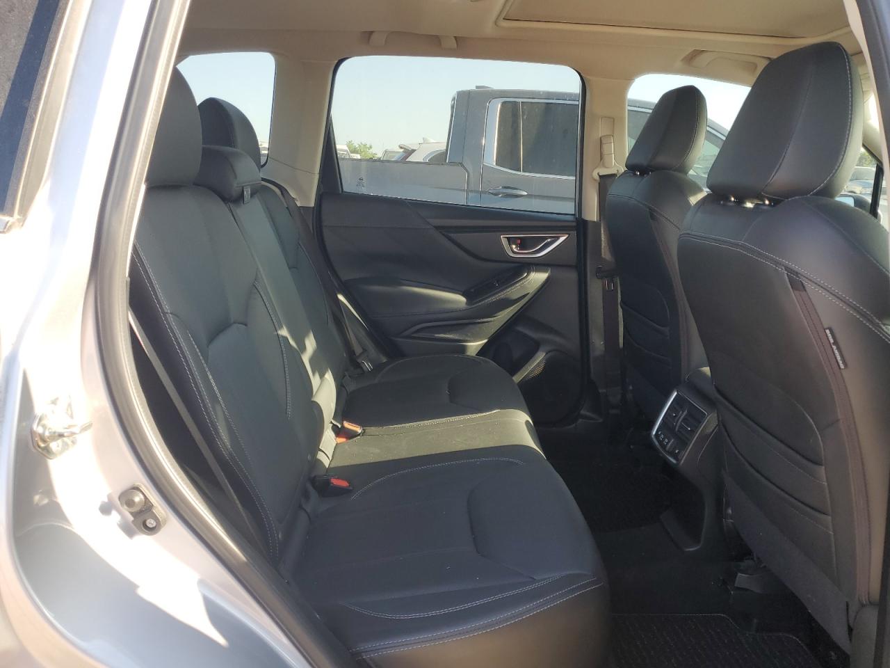 2019 Subaru Forester Touring VIN: JF2SKAWC8KH445487 Lot: 52052505
