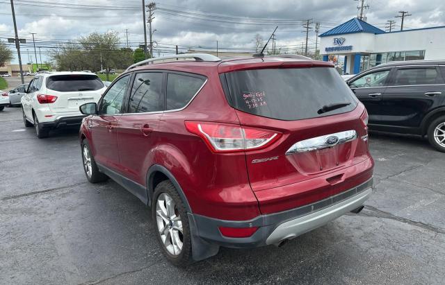 Паркетники FORD ESCAPE 2015 Красный