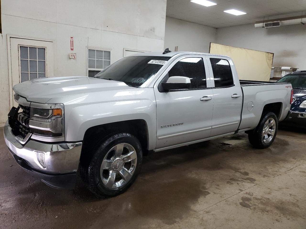 2017 Chevrolet Silverado K1500 Lt for Sale in Davison, MI - Front End