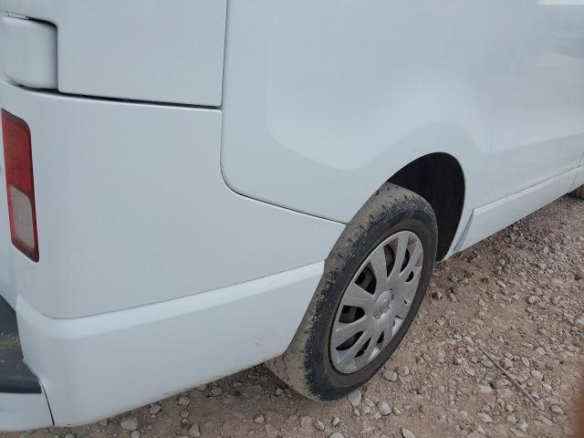 2015 VAUXHALL VIVARO 270