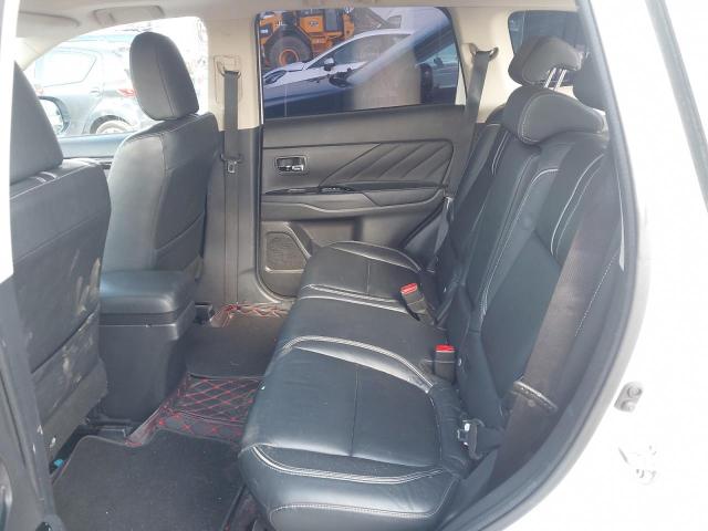 2016 MITSUBISHI OUTLANDER