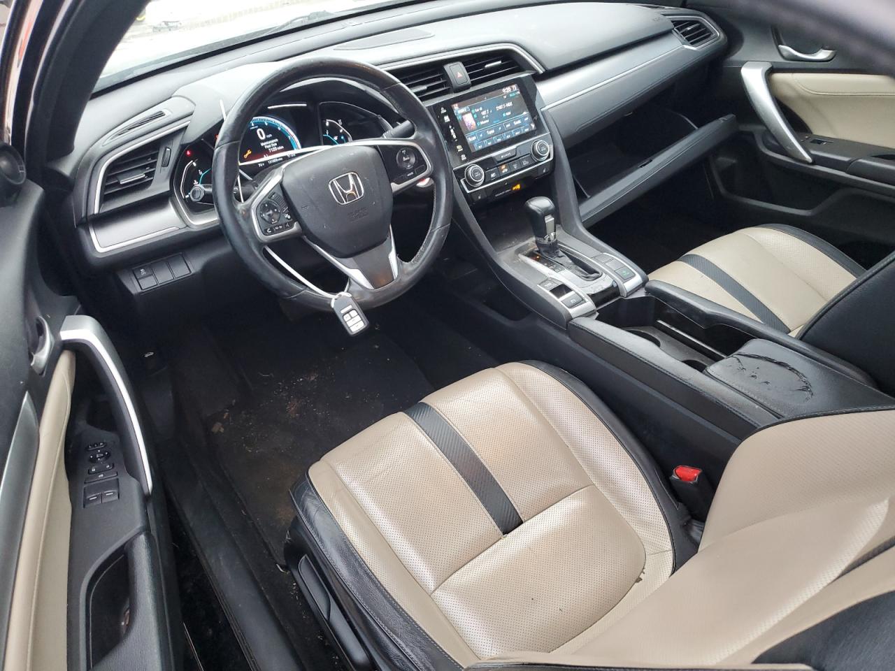 2HGFC3B70HH353148 HONDA CIVIC 2017