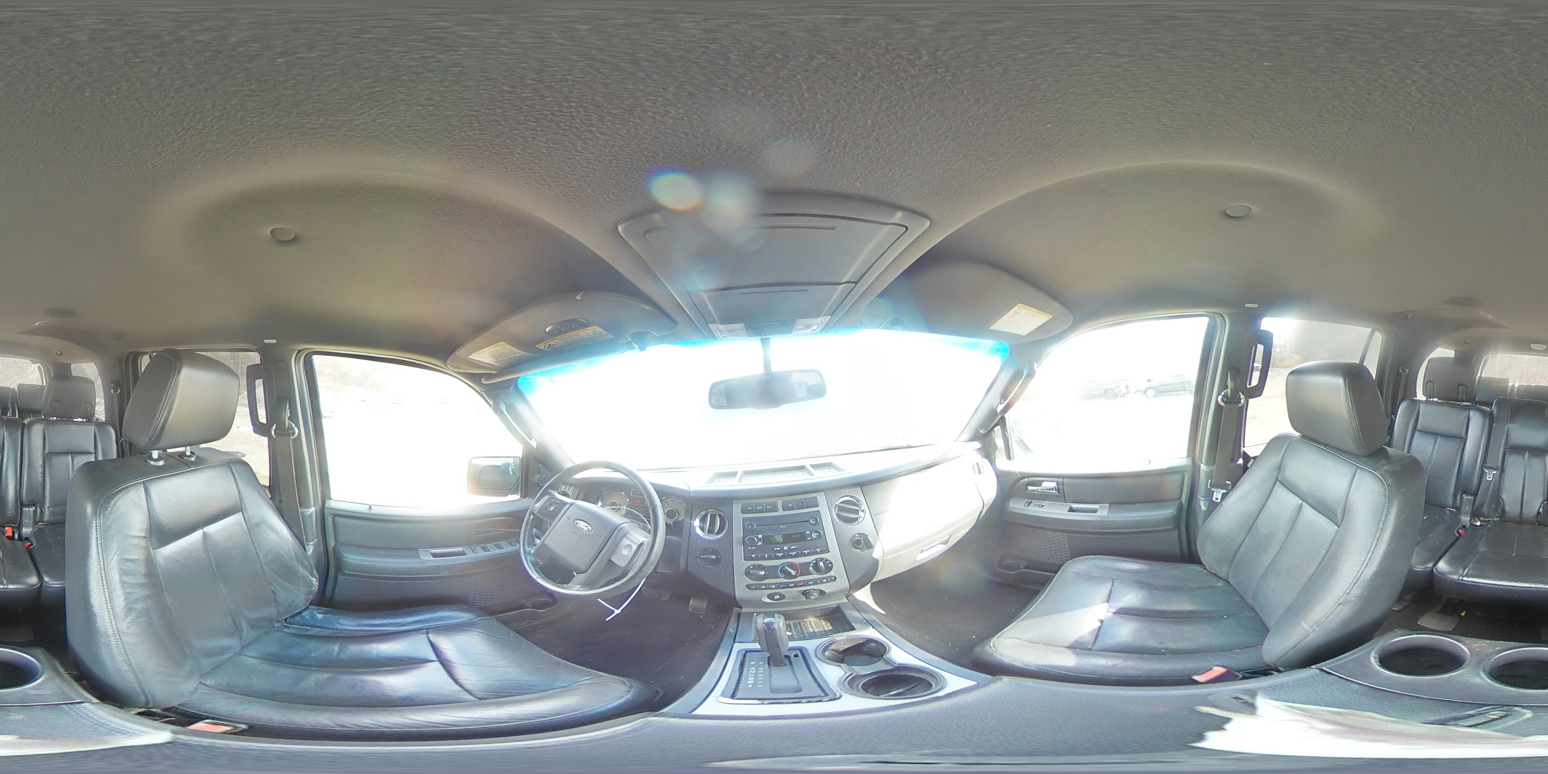 2007 Ford Expedition Xlt VIN: 1FMFU16517LA56802 Lot: 52024575