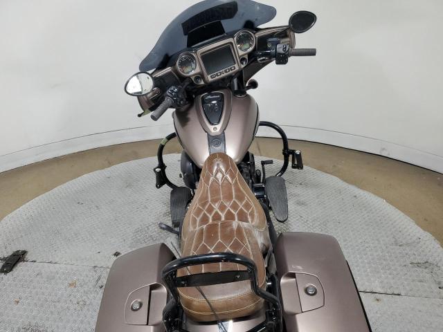  INDIAN MOTORCYCLE CO. MOTORCYCLE 2019 tan