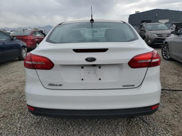  FORD FOCUS 2015 Білий