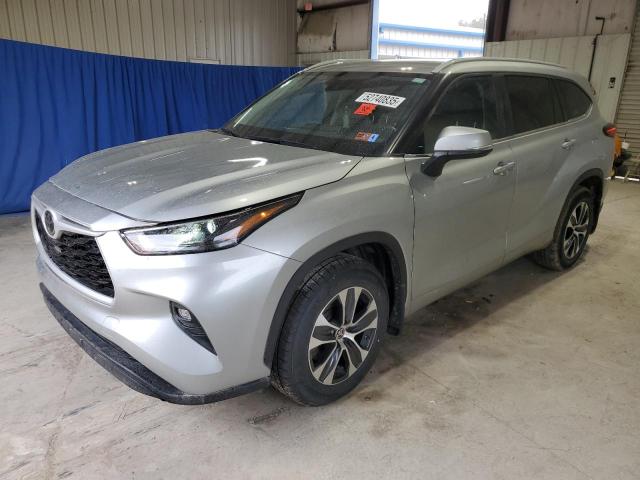 TOYOTA HIGHLANDER 2023