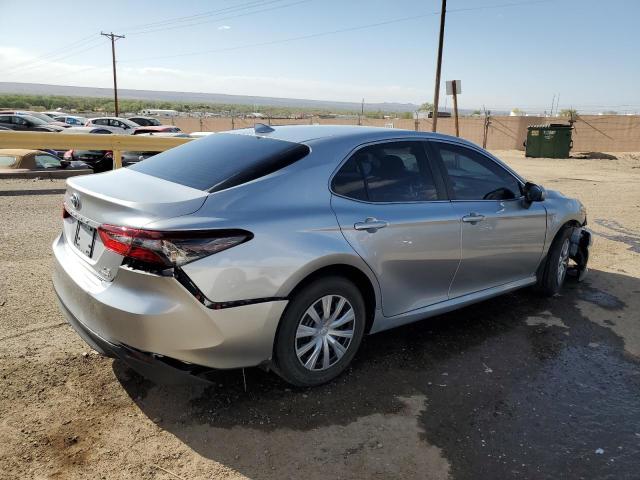TOYOTA CAMRY 2022 Серебристый