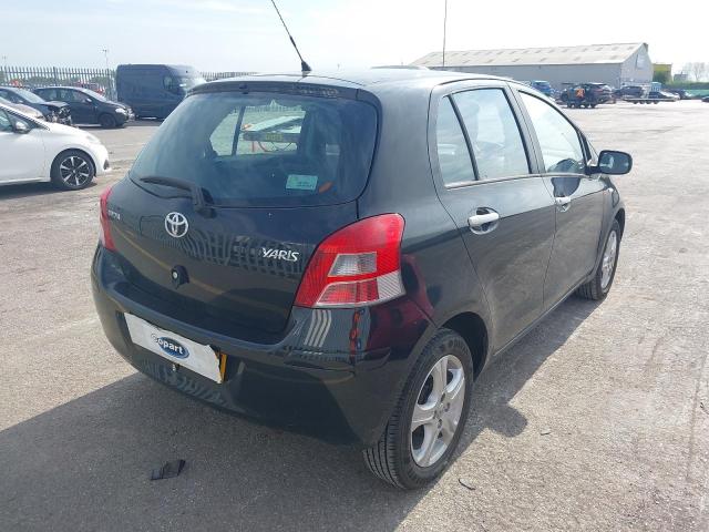 2010 TOYOTA YARIS TR V