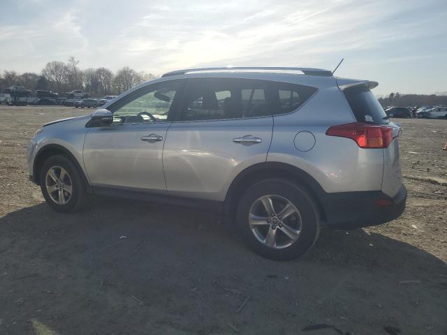  TOYOTA RAV4 2015 Srebrny
