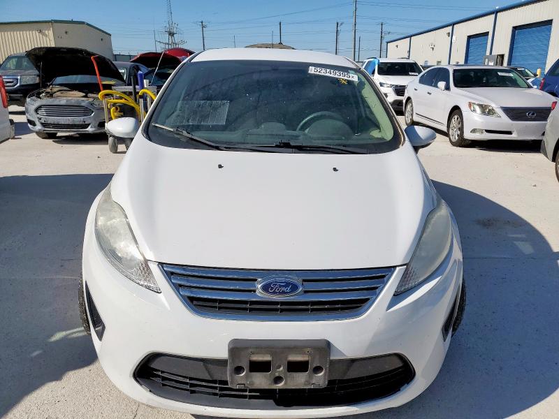 FORD FIESTA 2013 Biały