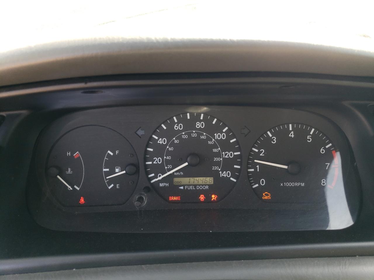 2000 Toyota Camry Ce VIN: 4T1BG22K8YU000715 Lot: 54801375