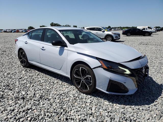  NISSAN ALTIMA 2023 White