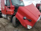 Elgin, IL에서 판매 중인 2014 Freightliner Cascadia 125 Semi Truck - Vandalism