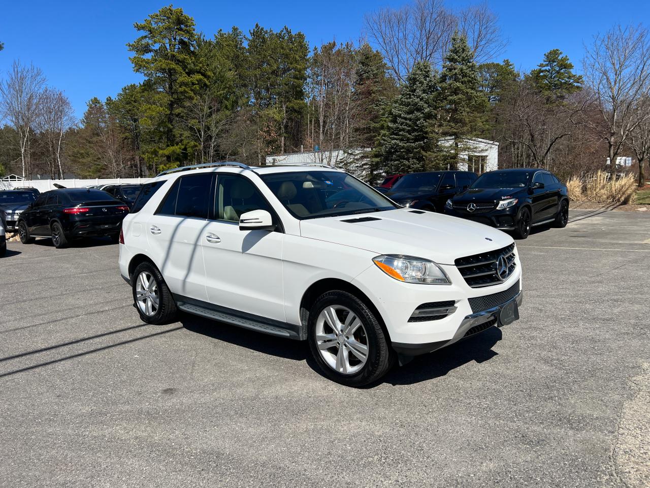 2015 Mercedes-Benz Ml 350 на продаже в North Billerica, MA - Minor Dent/Scratches