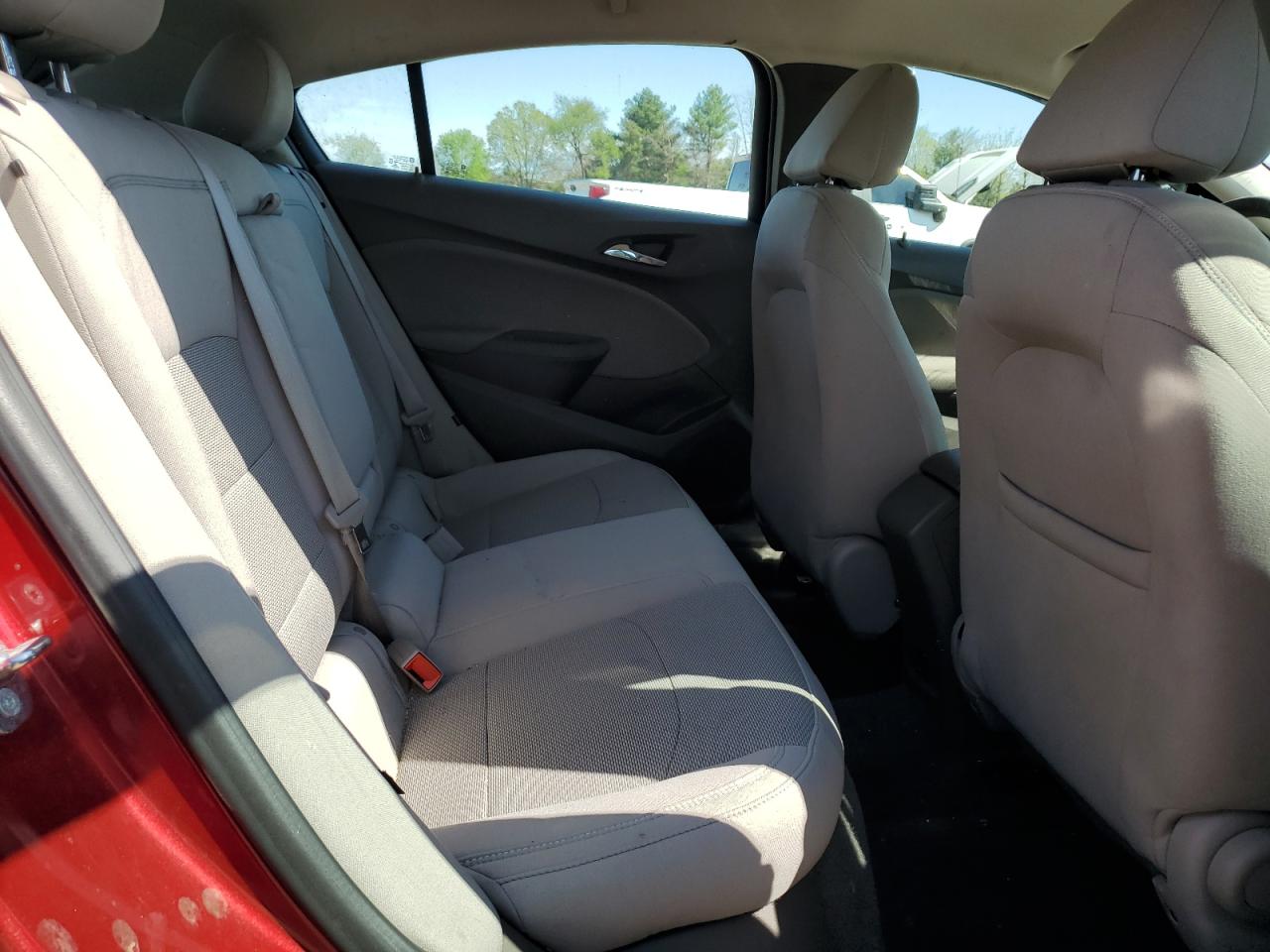 3G1BE6SM3JS650697 CHEVROLET CRUZE 2018