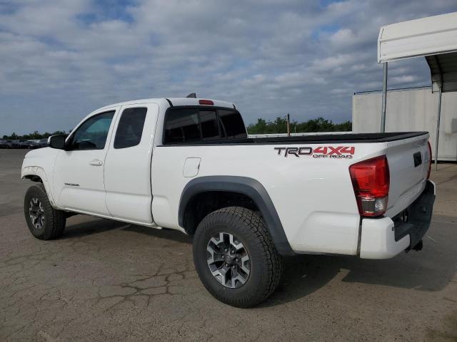  TOYOTA TACOMA 2016 Белы