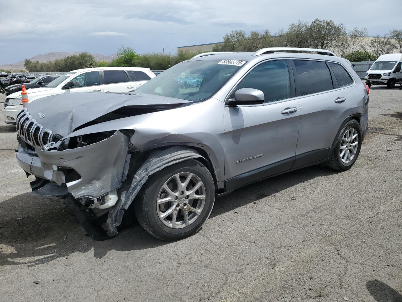 2017 Jeep Cherokee Latitude for Sale in Las Vegas, NV - Front End