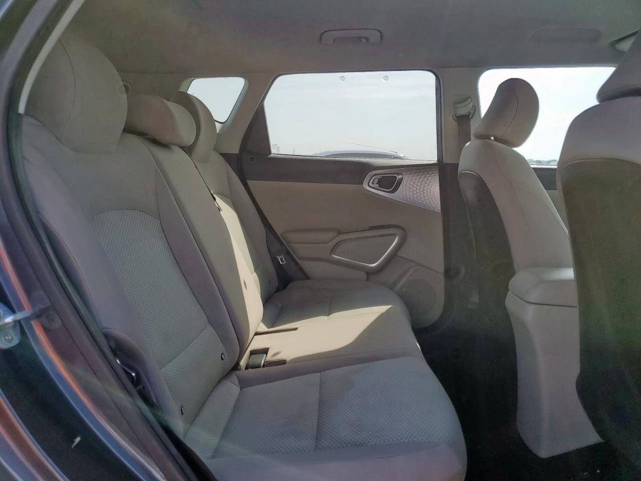 2020 Kia Soul Lx VIN: KNDJ23AU1L7081779 Lot: 53110765