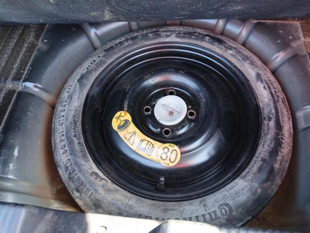2004 FORD FOCUS FLIG