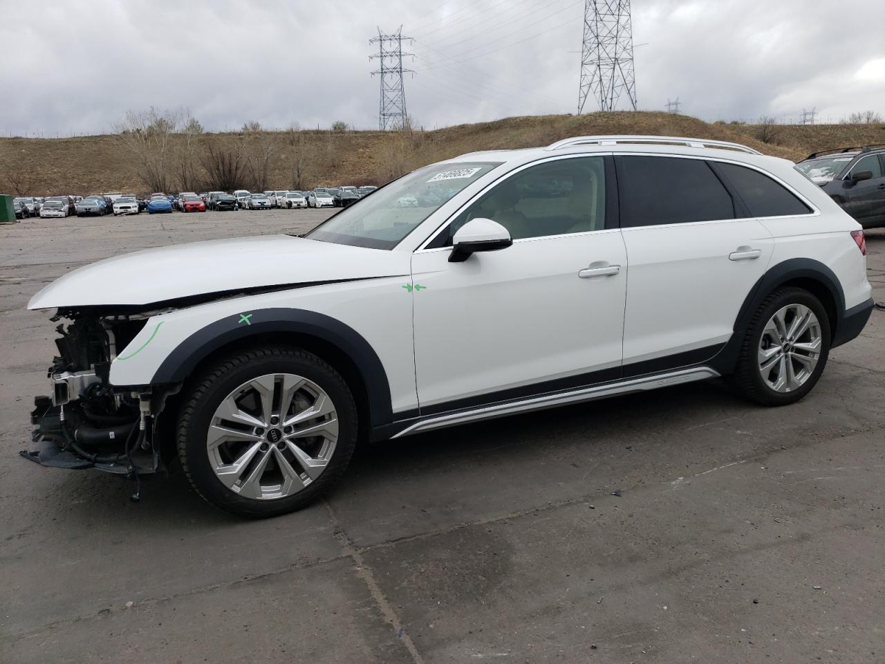 2021 Audi A4 Allroad Premium Plus продається в Littleton, CO - Front End