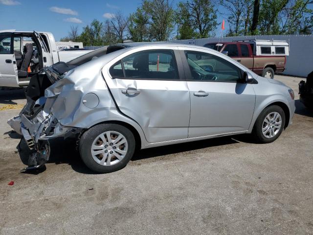  CHEVROLET SONIC 2018 Серебристый
