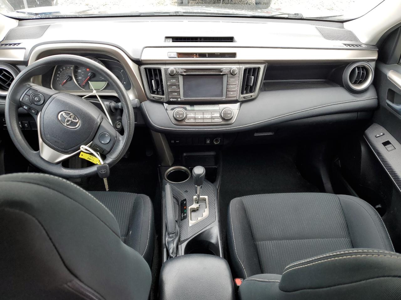 2015 Toyota Rav4 Xle VIN: 2T3RFREV5FW352798 Lot: 53806045
