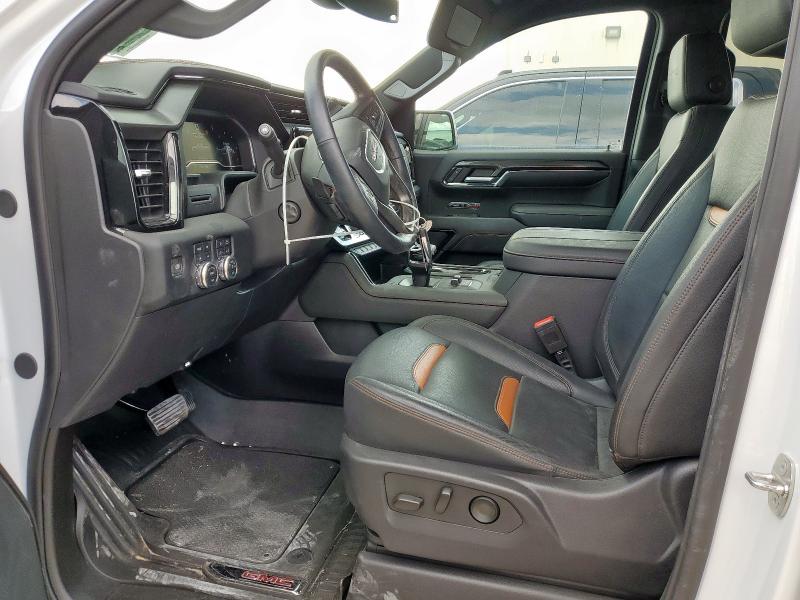  GMC SIERRA 2024 White