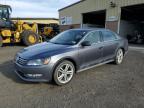2013 Volkswagen Passat Sel продається в Marlboro, NY - Side
