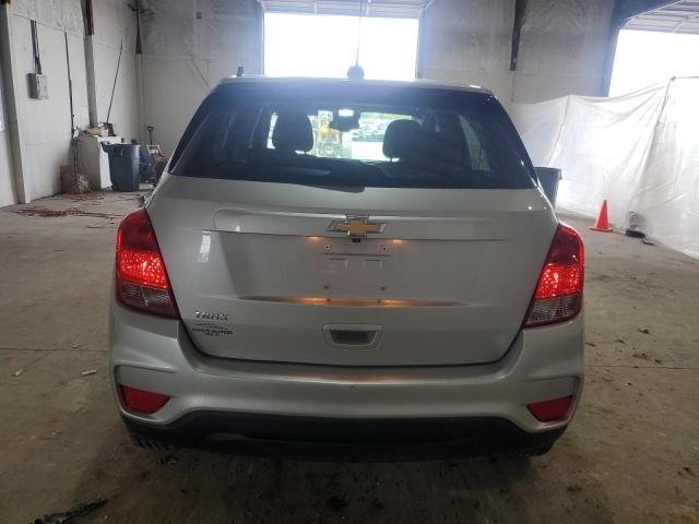 Parquets CHEVROLET TRAX 2017 Silver