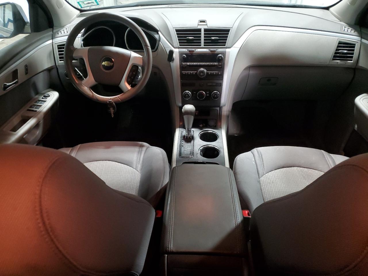 1GNKRFED5CJ327156 2012 Chevrolet Traverse Ls