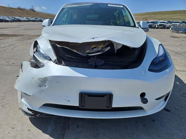  TESLA MODEL Y 2024 Белы