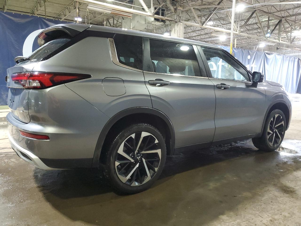 2022 MITSUBISHI OUTLANDER | SE 2022 MITSUBISHI OUTLANDER | SE