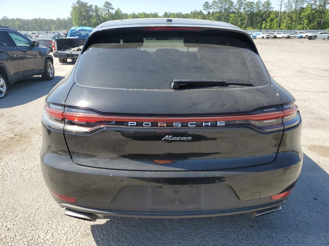 2020 Porsche Macan VIN: WP1AA2A50LLB11995 Lot: 53143295