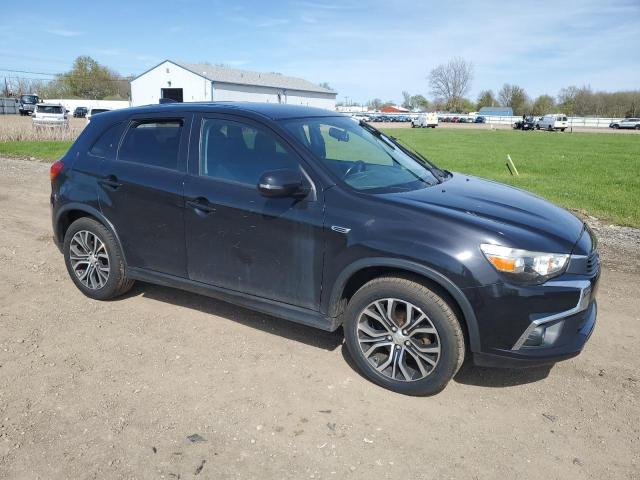  MITSUBISHI OUTLANDER 2017 Czarny