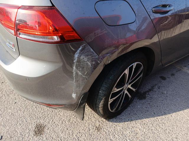 2015 VOLKSWAGEN GOLF MATCH