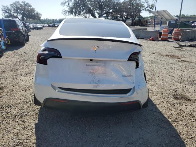  TESLA MODEL Y 2024 White