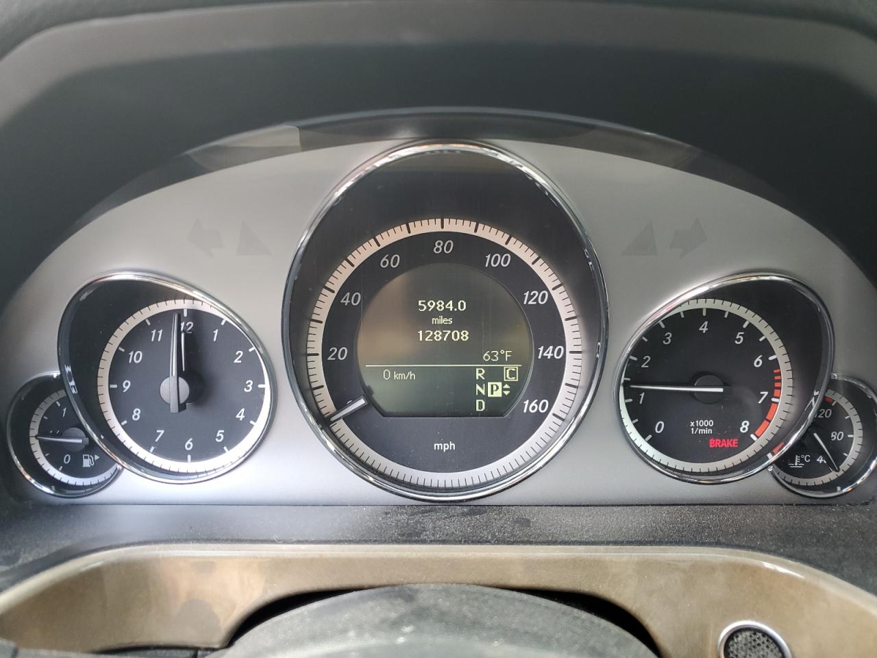 2010 Mercedes-Benz E 350 VIN: WDDHF5GB4AA249618 Lot: 51251165