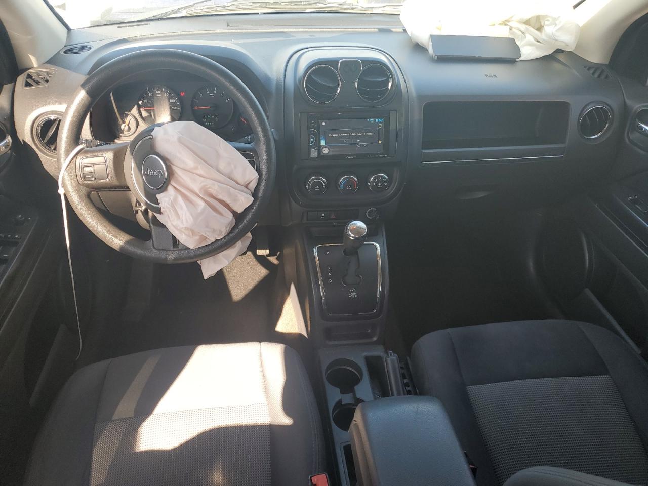 2013 Jeep Compass Sport VIN: 1C4NJCBA5DD265232 Lot: 53806525