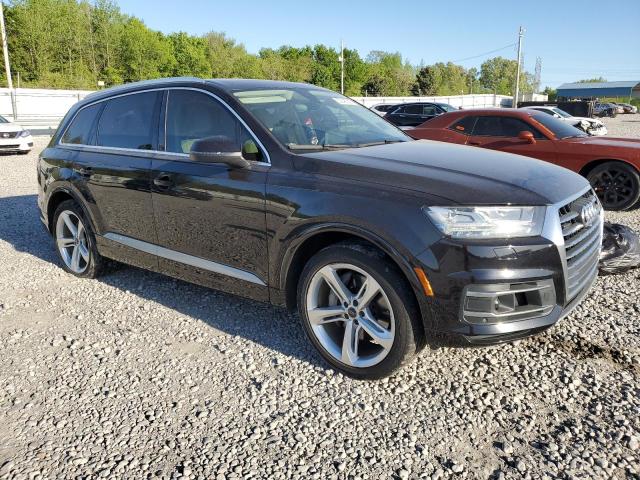  AUDI Q7 2019 Черный