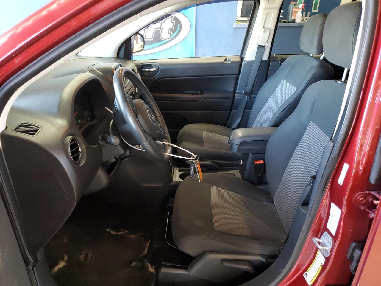 2011 Jeep Compass Sport VIN: 1J4NF1FBXBD135429 Lot: 54558405