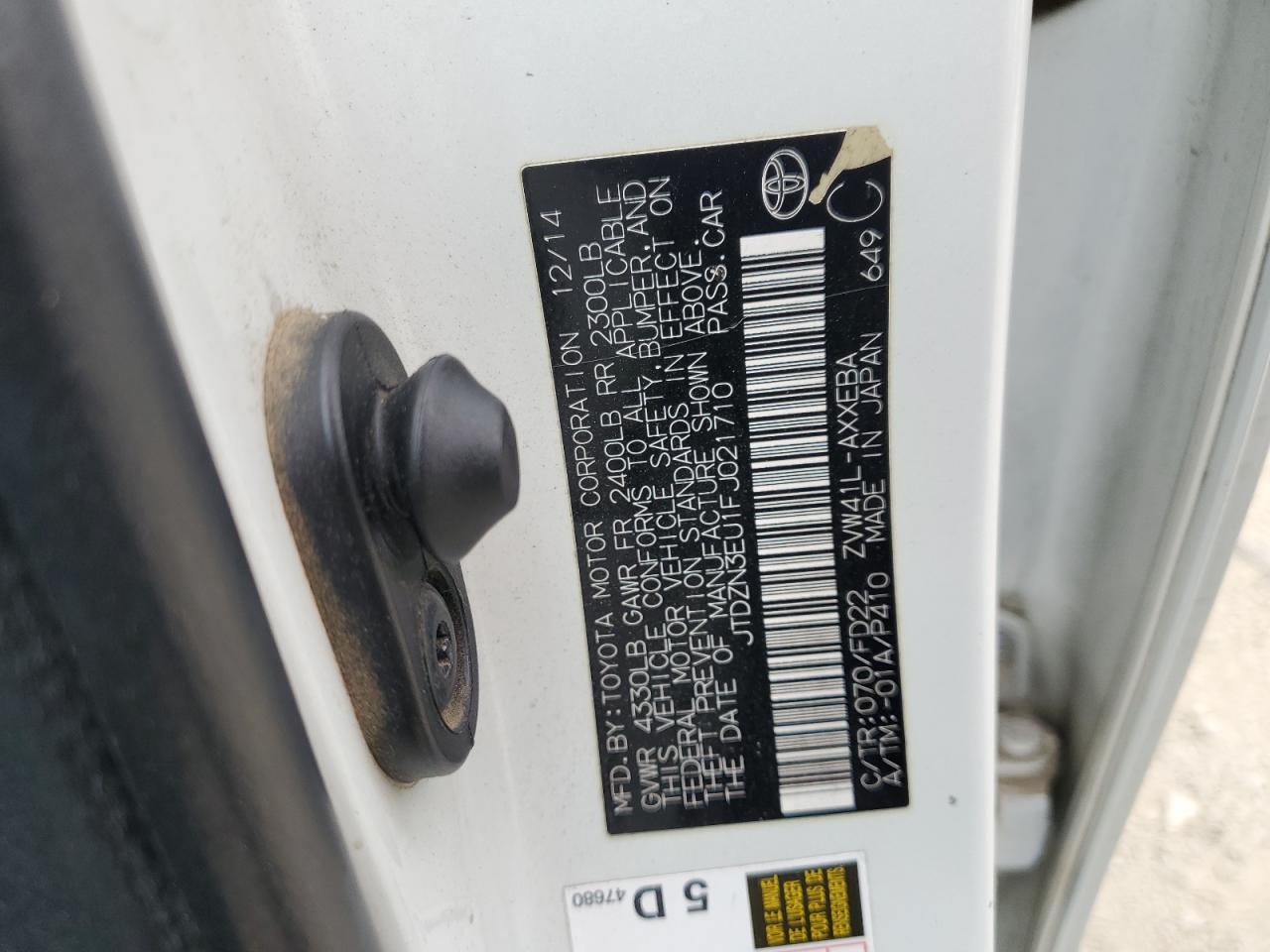 JTDZN3EU1FJ021710 2015 Toyota Prius V