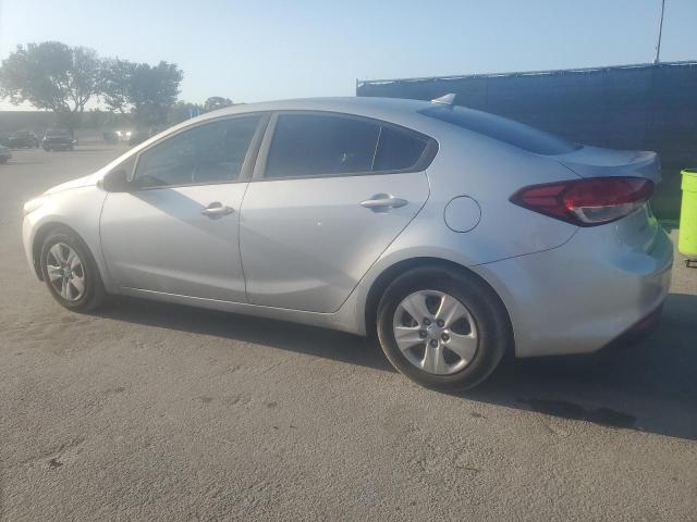  KIA FORTE 2018 Сріблястий